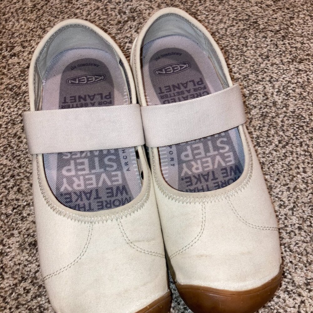 Keen mary jane shoes